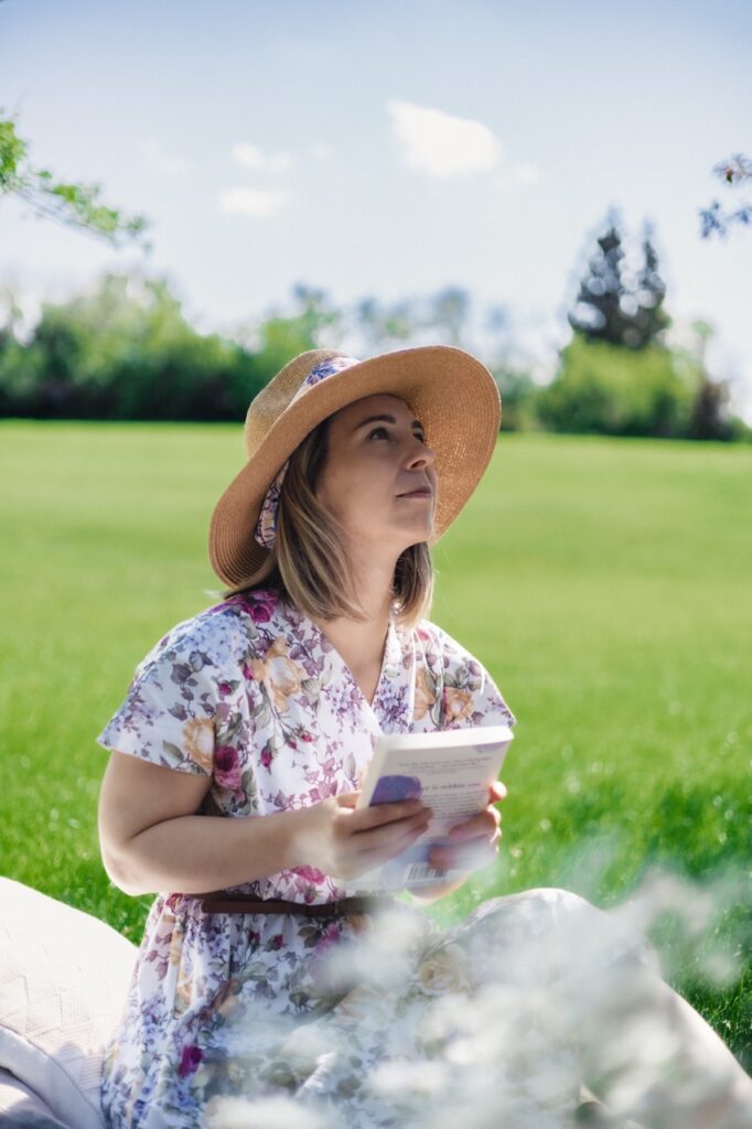 A captured moment from a purposeful photoshoot by Sprobuj Digital Agency, illustrating Kate Semeniuk's commitment to strengthening her brand's personal resonance and building profound connections with her audience.