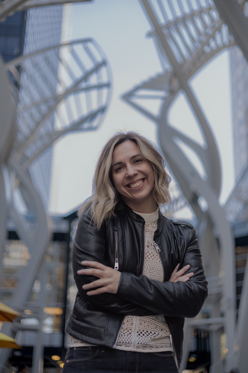 A glimpse into the captivating moments captured during a photoshoot for Kate Semeniuk by Sprobuj Digital Agency, showcasing her authenticity and style.