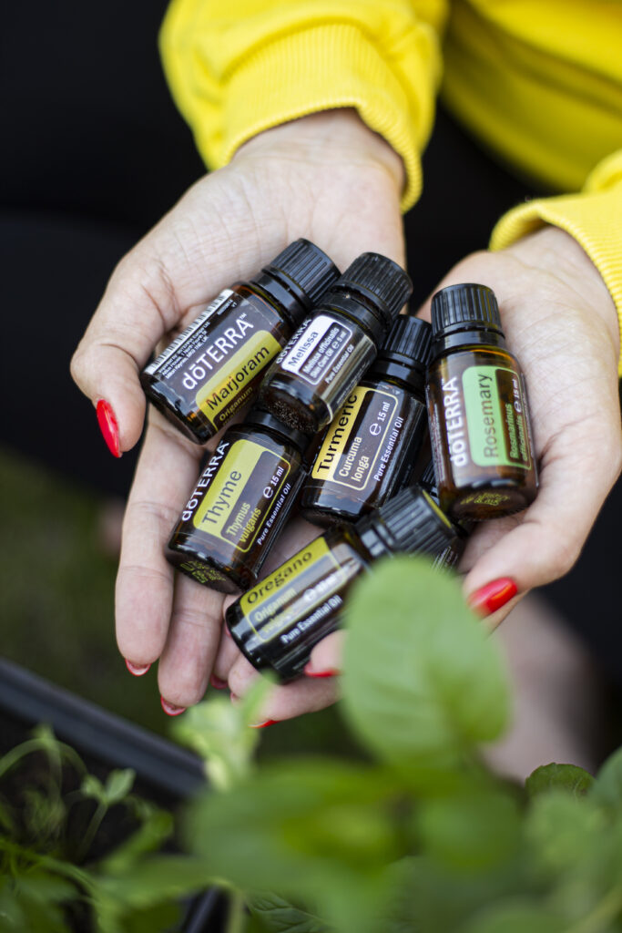 A captured moment from a photoshoot for Sonia Kozub-Skalska by Sprobuj Digital Agency, aimed at captivating her audience, building trust, and showcasing her inspiring journey of success with dōTERRA.