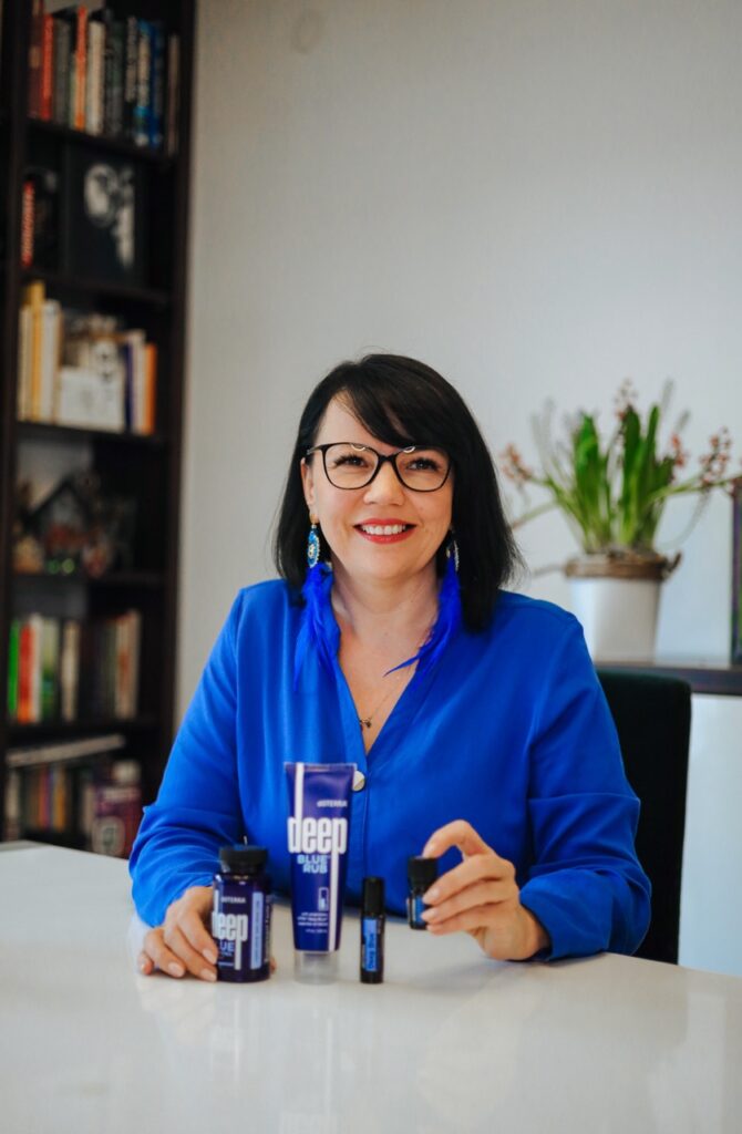 An image from a photoshoot for Sonia Kozub-Skalska by Sprobuj Digital Agency, skillfully capturing her expertise and passion for essential oils, creating a captivating visual narrative that deeply resonates with her audience.
