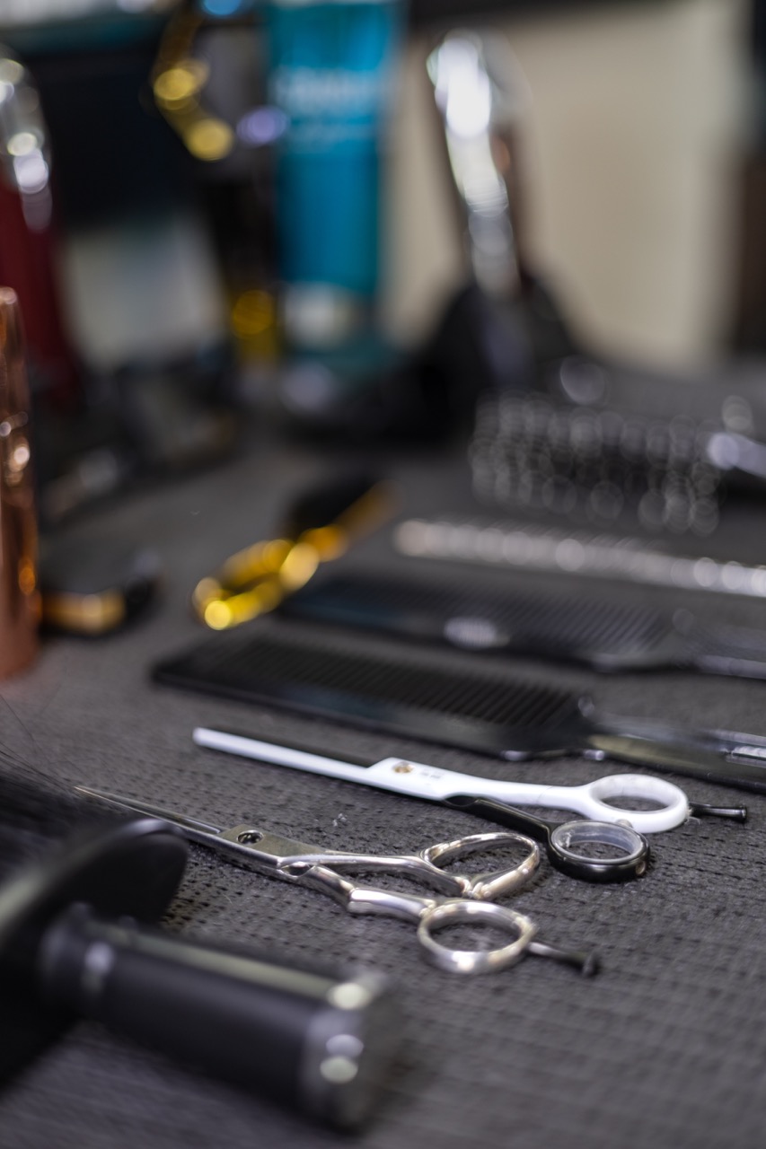 A visual representation of the product photoshoot executed by Sprobuj Digital Agency for FiveStar Barbershop, highlighting their high-quality barbering products in an appealing and professional manner.