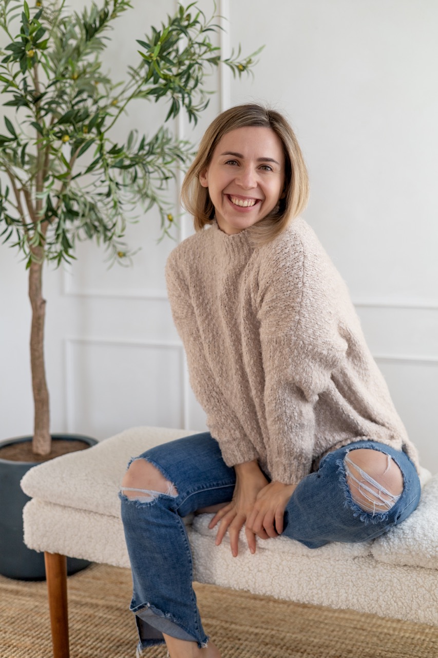 A captured moment from a photoshoot conducted by Sprobuj Digital Agency for Kate Semeniuk, showcasing her unique personality and style while embodying her brand's essence.
